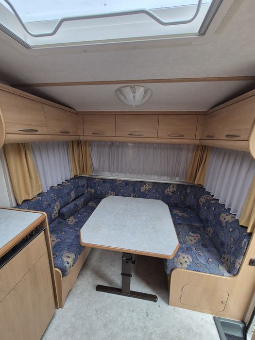 Rulota 4 persoane Fendt Saphir 470 TOP