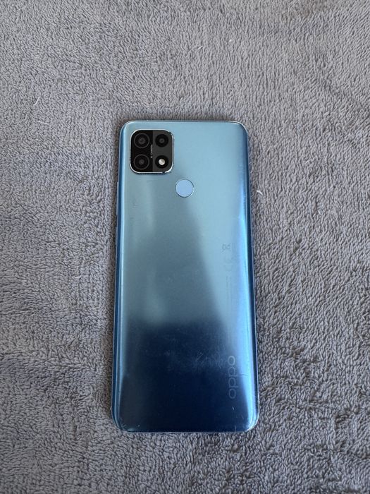 Oppo A15.