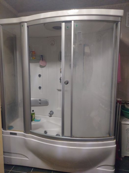 Продам душевую кабину