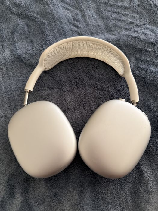 Airpods max silver