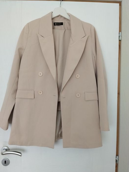 Зара, HM, Guess и др. Всичко по 5€