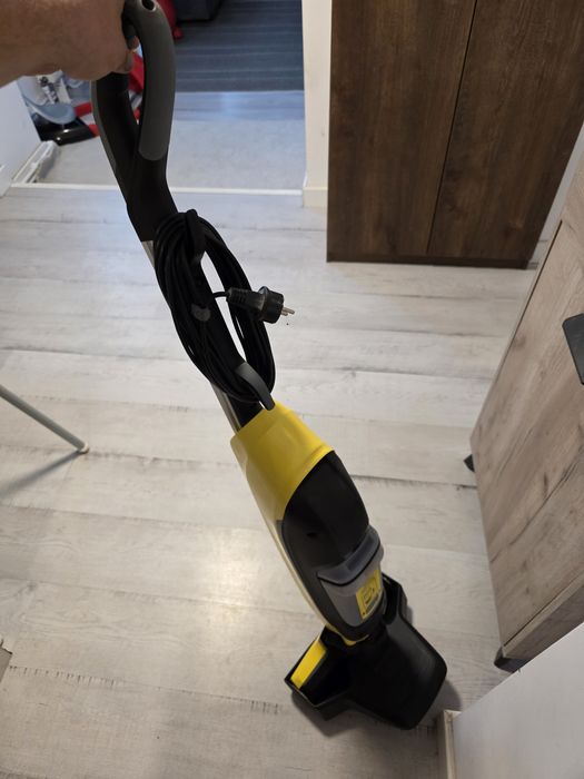 Vand aspirator mop curățat podele Kärcher FC 5