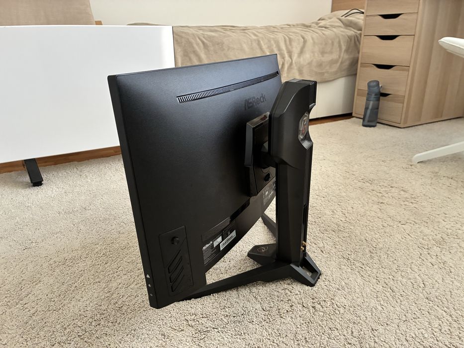 Монитор за части