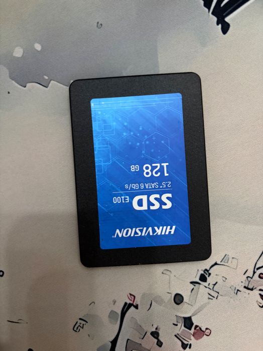 SSD накопители 120–128 ГБ (Hikvision и KingSpec)