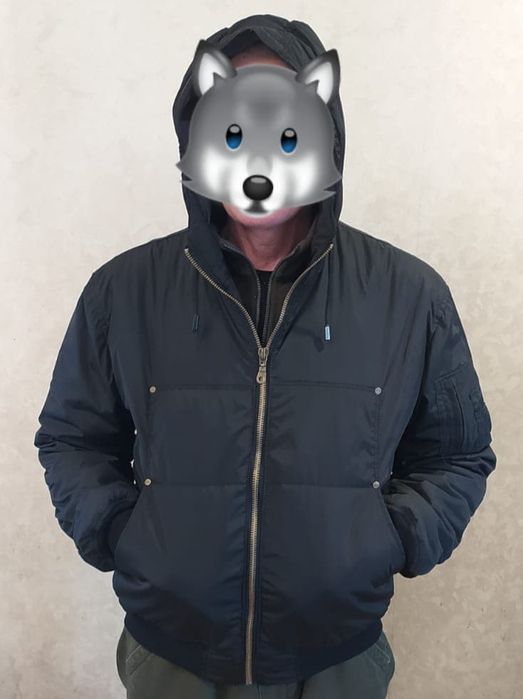 Продается куртка бомбер