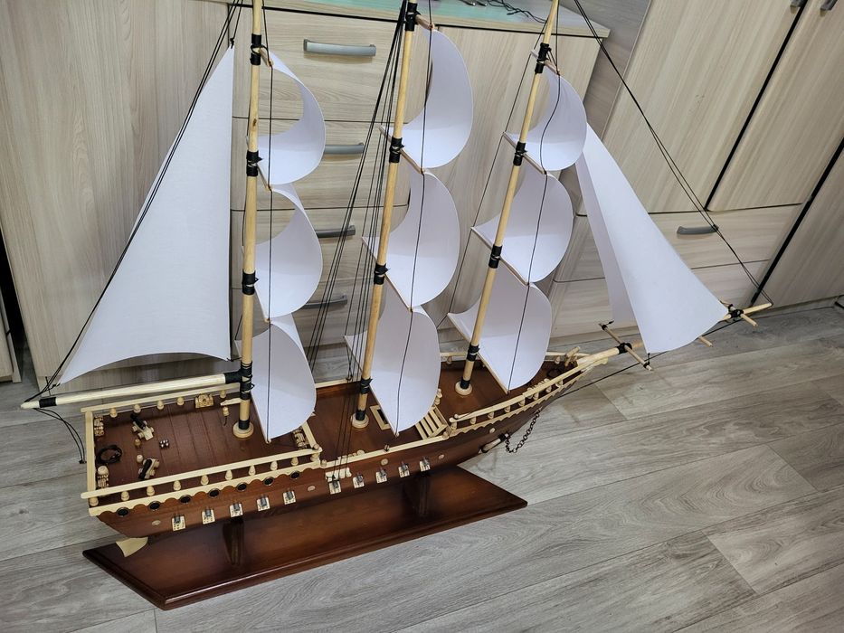 Срочно продам корабль