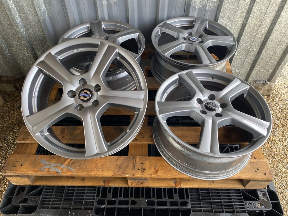 18 цола 5 х 108 мм Волво ,  Volvo XC 60 XC 70 , Форд Куга , Ford Kuga