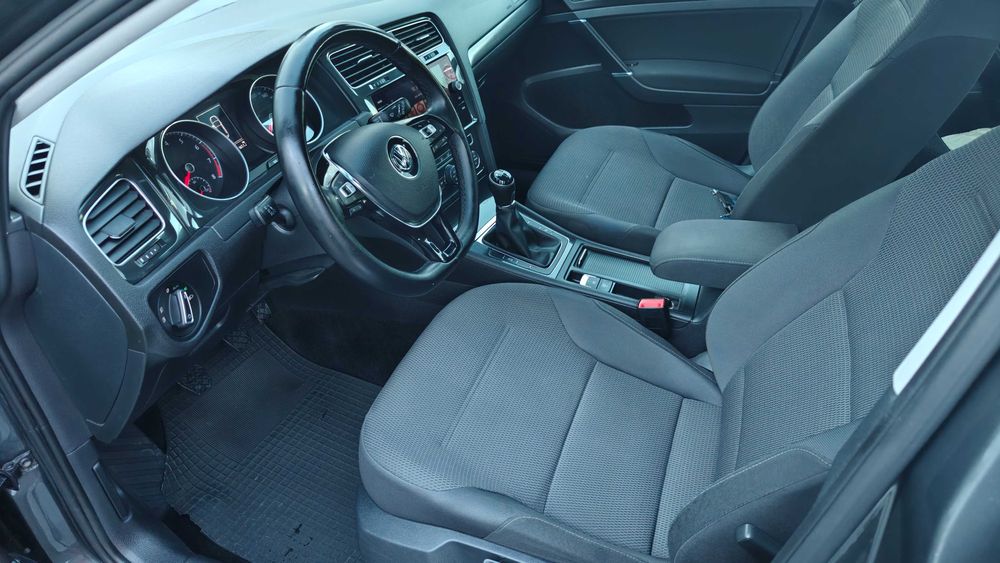 Volkswagen Golf VII 1.0 TSI