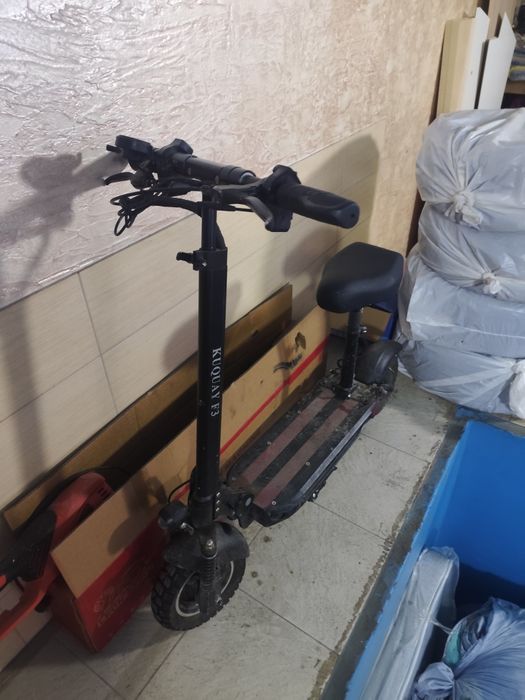 электро самокат KUQUAY F3