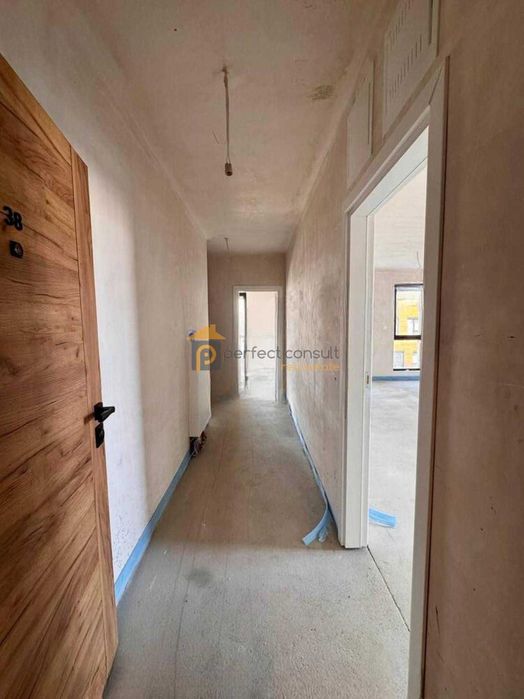 Продава се Двустаен апартамент в Пловдив, Каменица 2 - 81 кв.м за 1039 €/кв.м - Снимка #7