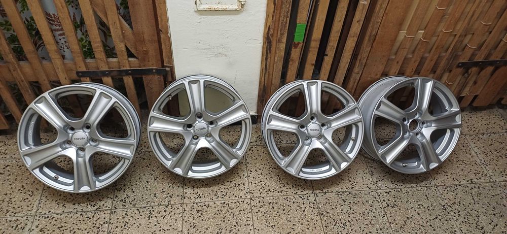 Джанти Тойота Приус Ярис Версо С Авенсис Toyota Prius VersoS Yaris