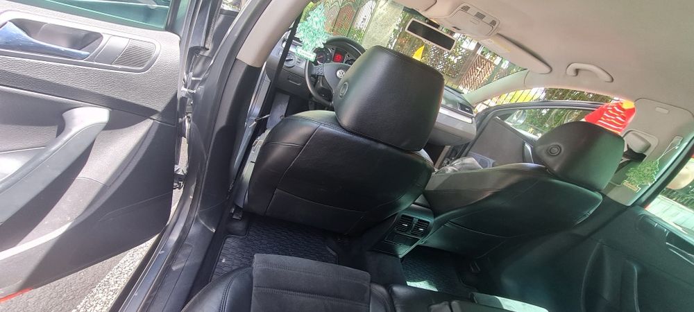 Vând Passat B6 break