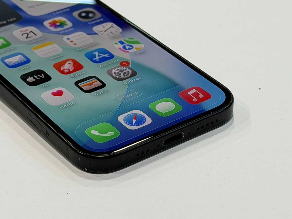 Apple iPhone 15 128GB- 82%