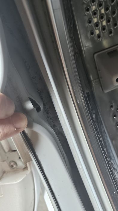Стиральная машина Indesit IWUE4105
