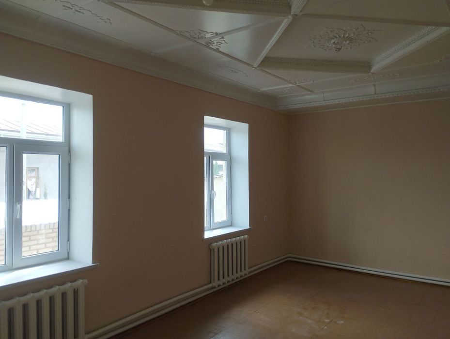 Уй . Ховли жой 2.8 сотик