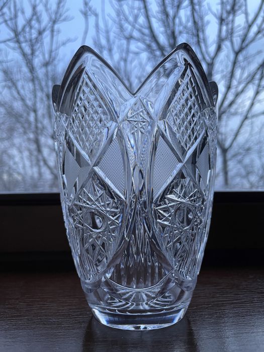 Хрустальная ваза Тюльпан