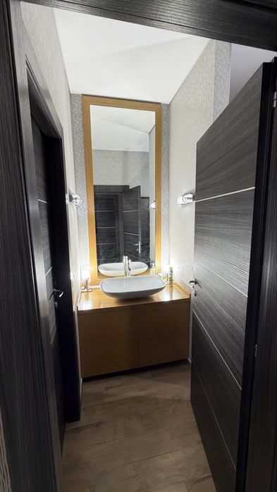 Inchiriez Spatiu Birou