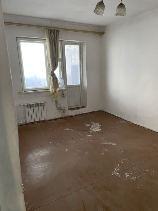 Продается квартира 77 серия кирпичный дом