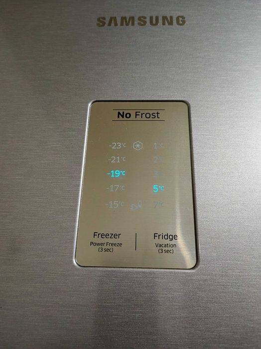 Холодильник SAMSUNG no frost