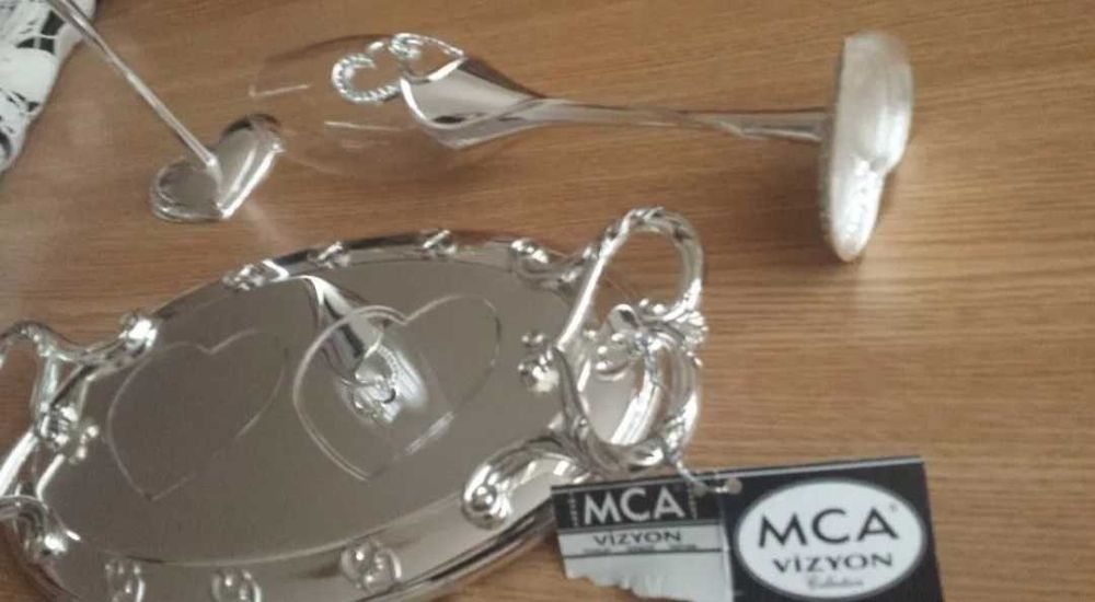 Pahare cu tava si rama foto argintate ,aduse din istambul.