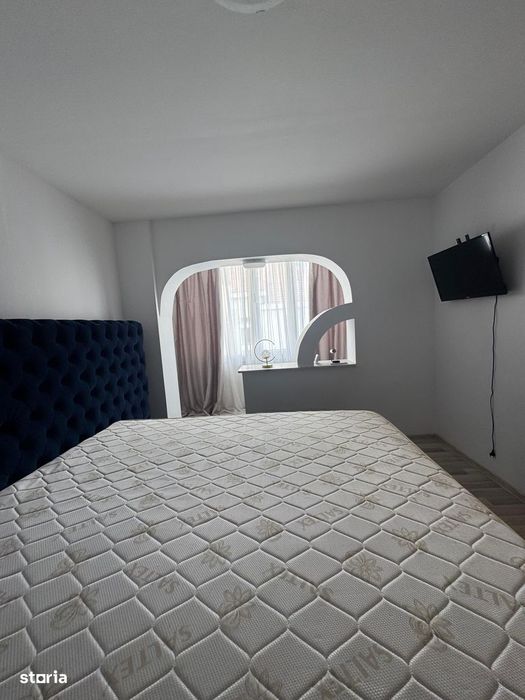 Garsonieră confort 1, localizată în zona de sus a orașului.