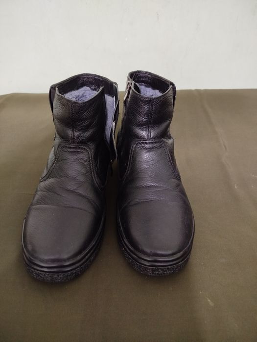 Продам кожаную обувь.