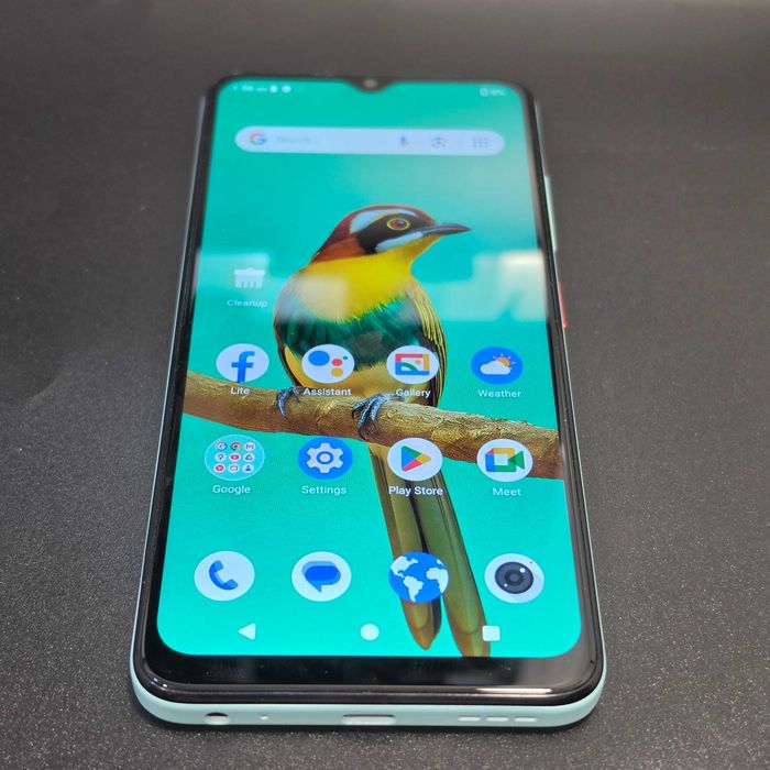 HOPE   AMANET P8 Zte  A35E 64 gb  2 gb ram