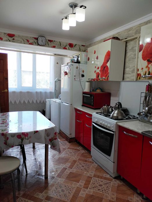 Продам 2 комнатную квартиру