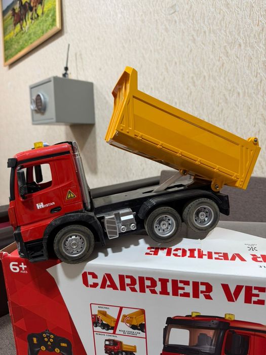 Машинки электронные на пульте