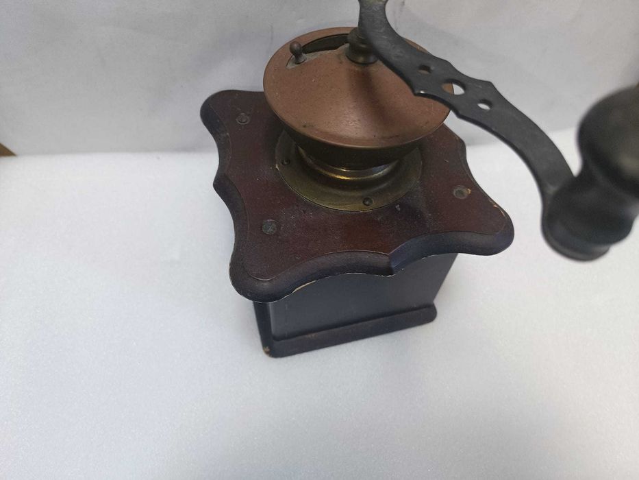 risnita cafea veche nemarcata
