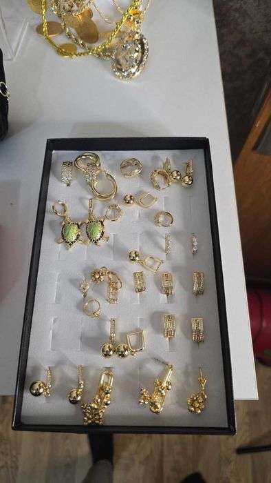 Имитации на злато