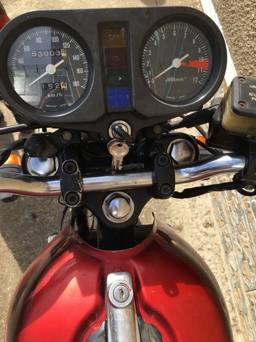 Vand motocicleta Honda CB 400 T