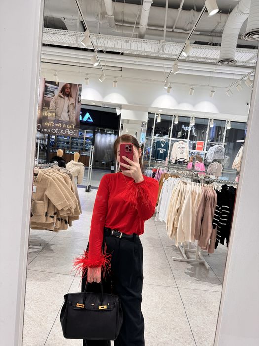 Кофта сатылады 1000