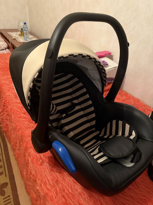 Dada paradiso Кош за новородено и столче за кола група 0 (0-13кг)