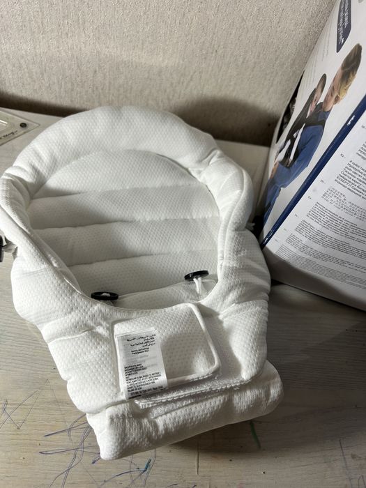 Продам кенгуру Mothercare