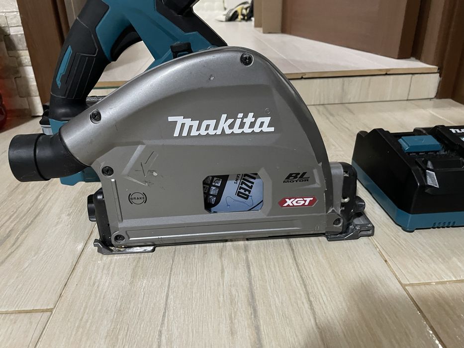 Makita circular 50v xgt