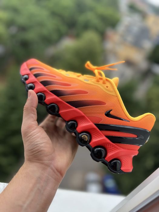 100% Оригинални Nike air max Dn8 в номер 43-27.5 см