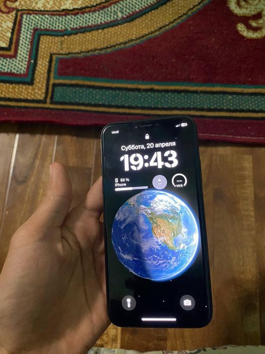 Iphone XS
Holati ideal hamma joyi radnoy 
Yomkimst 82
Xotira 64gb
Regi