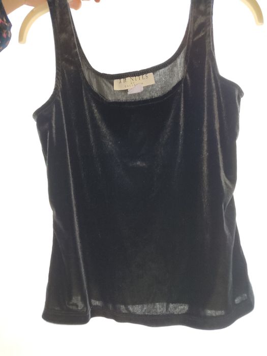 Американский кийимла сотилади. Женская одежда