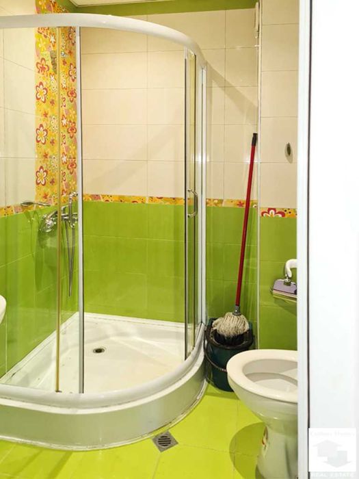 Продава се Четиристаен апартамент в Велико Търново, Център - 132 кв.м за 1402 €/кв.м - Снимка #11