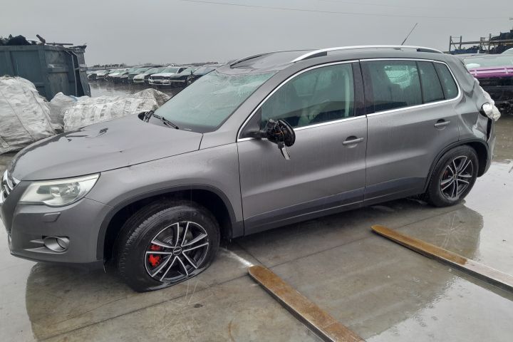 Comanda clima 1K0907044DA 1K0907044DA Volkswagen VW Tiguan prima gene