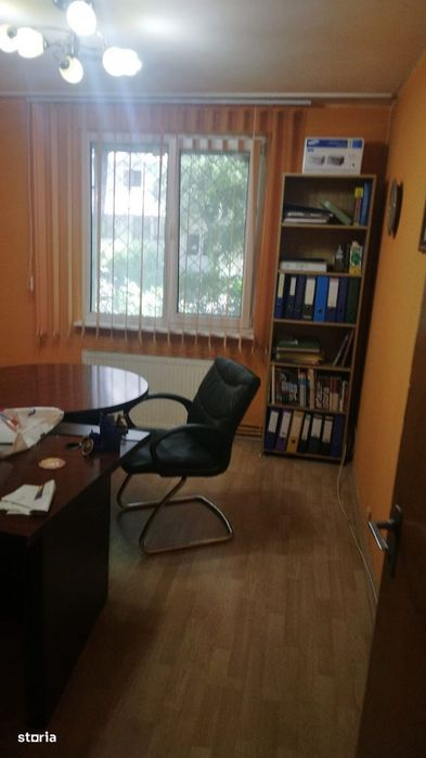 Apartament 4 camere / Crangasi/ Giulesti/ Parcare/ Metrou 8' — fotografia 1