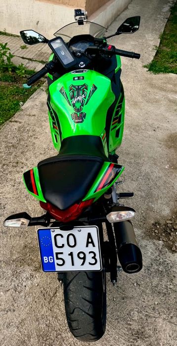 Kawasaki ninja 300