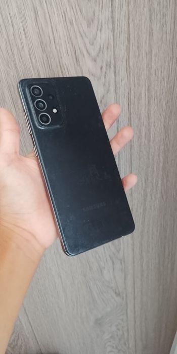 Samsung Galaxy A52