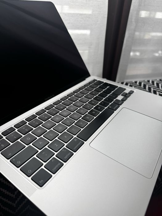 MacBook Air 13” 2020