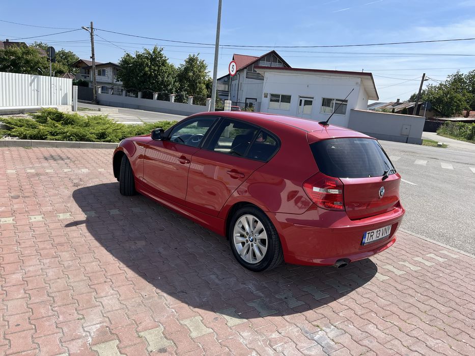 Vand BMW seria 1 e87 facelift