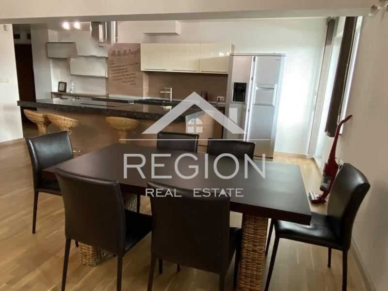 Дава се под наем Тристаен апартамент в Варна, Бриз - 100 кв.м за 600 € - Снимка #3