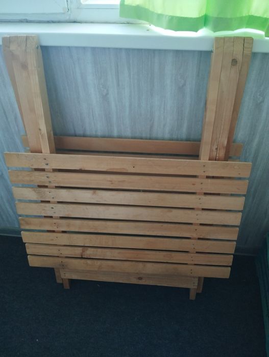 Стол складной деревянный