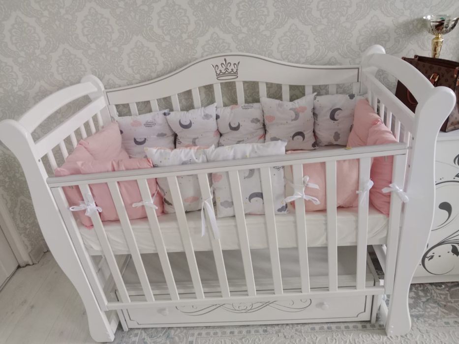 Манеж детский почти новый