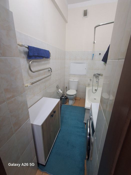 Продам свою квартиру, в хорошем состоянии, парковочная зона имеется